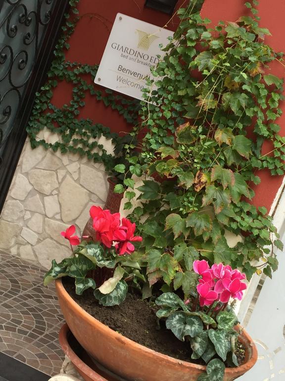 Giardino Eden B&B Neapol Pokoj fotografie